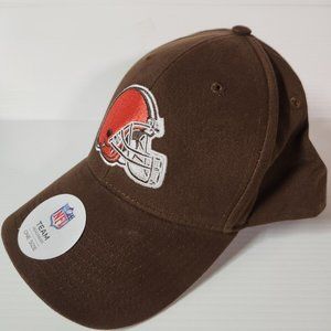 Cleveland Browns Hat, Brown with Helmet Logo, Adjustable